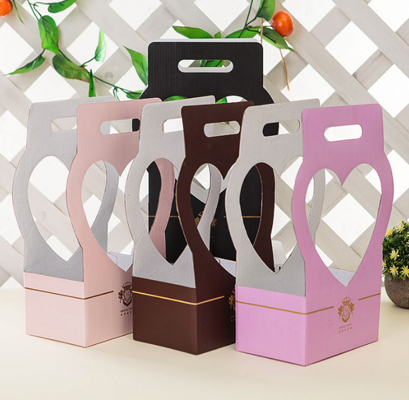 Heart Shape Design Flower Carry Boxes